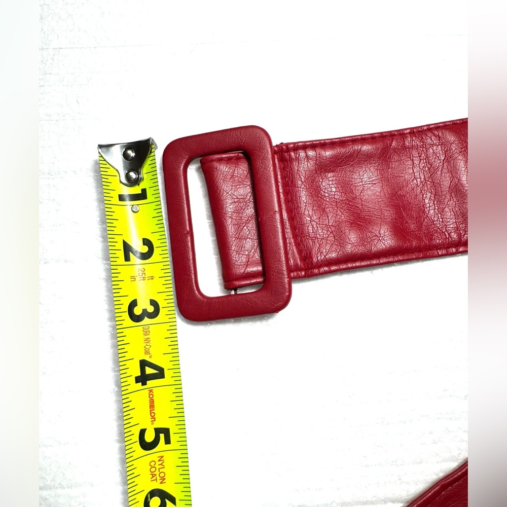 Red Raspberry Belt with Buckle - Picture 5 of 13